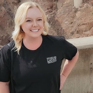 Meet your Posher, Molly